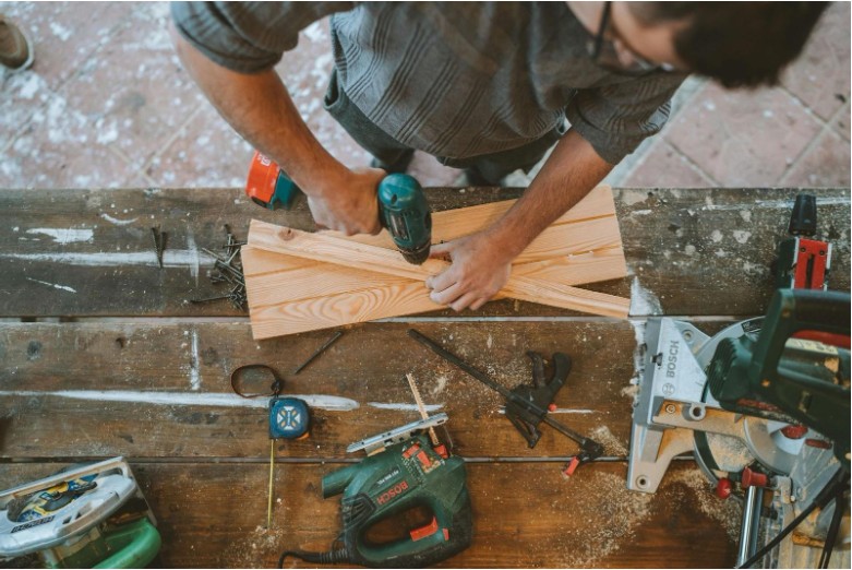 Old-School Handcrafting Skills That Are Coming Back in a Big Way in the DIY Era